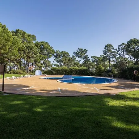 Falesia Pine Spot البوفيرا